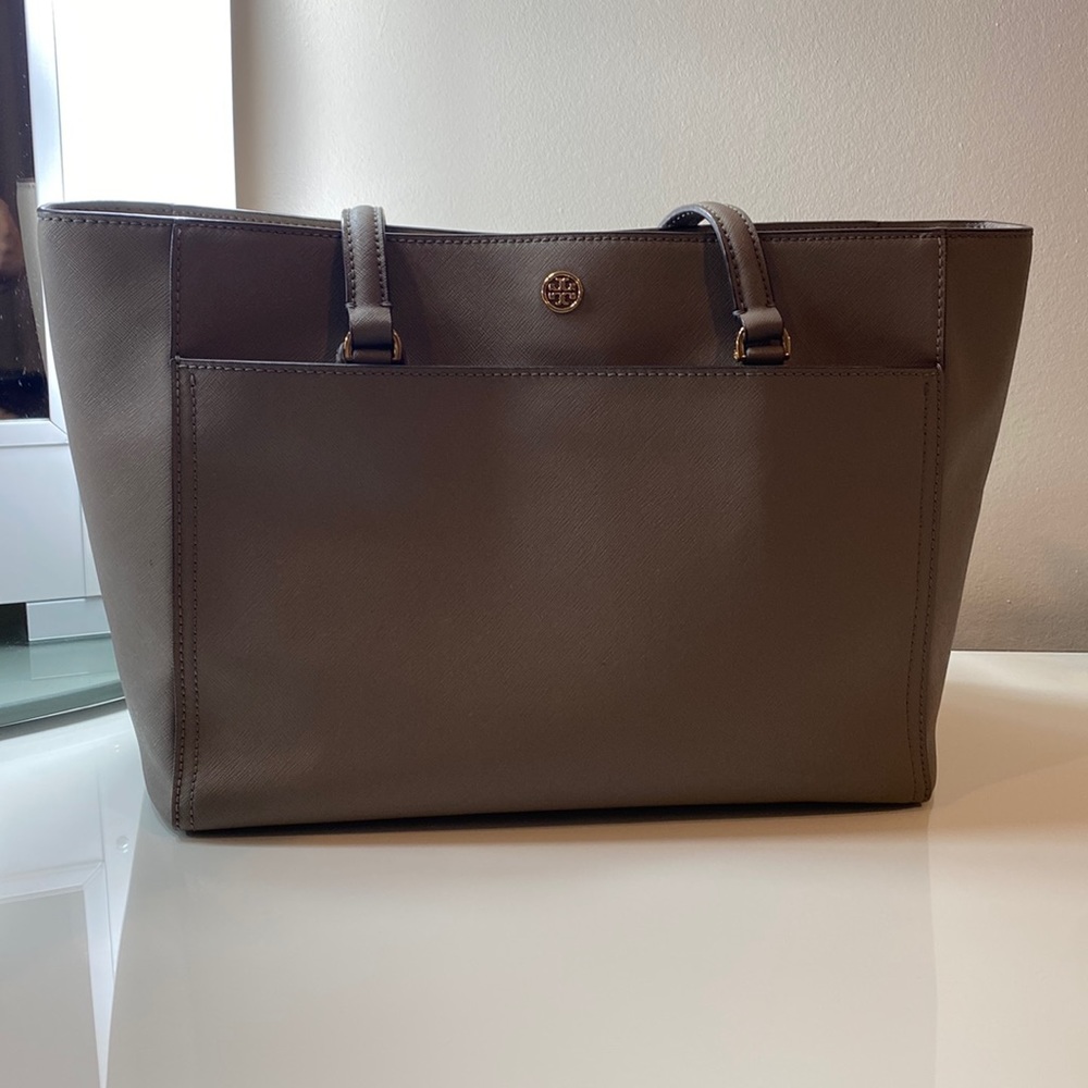 Tory Burch Robinson Tote
